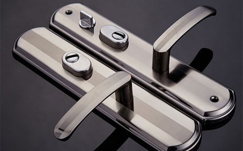 蘇州上門開鎖（汽車開鎖多少錢）