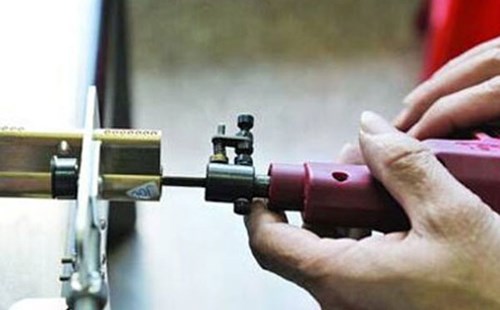 海滄區換鎖公司電話（汽車開鎖價格）